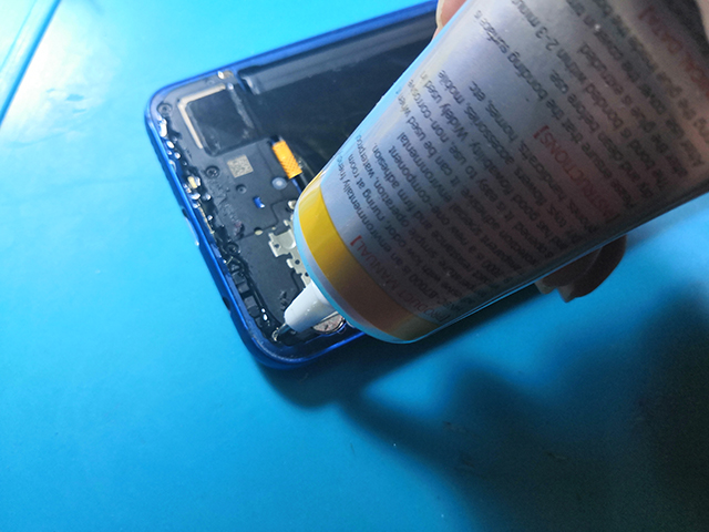 图片[53]-荣耀10 COL-AL10拆机换屏幕拆解教程-手机拆解教程网